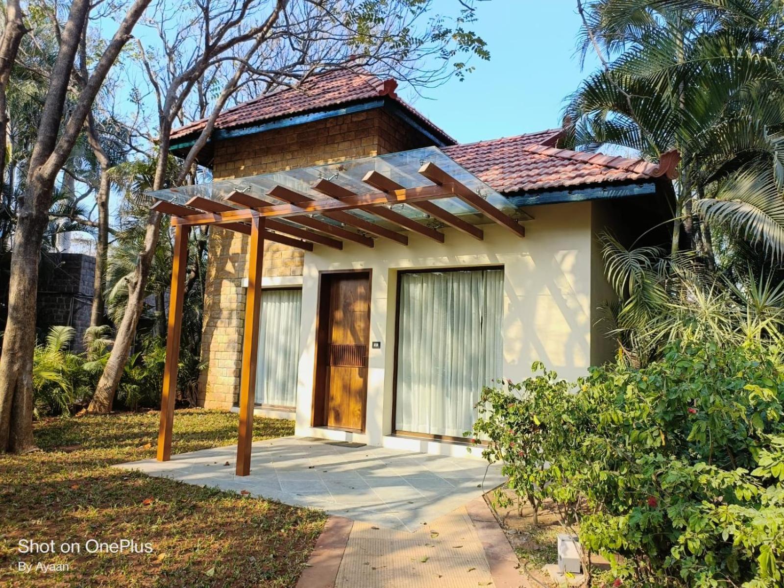 The Golkonda Resort And Spa Хайдарабад Экстерьер фото